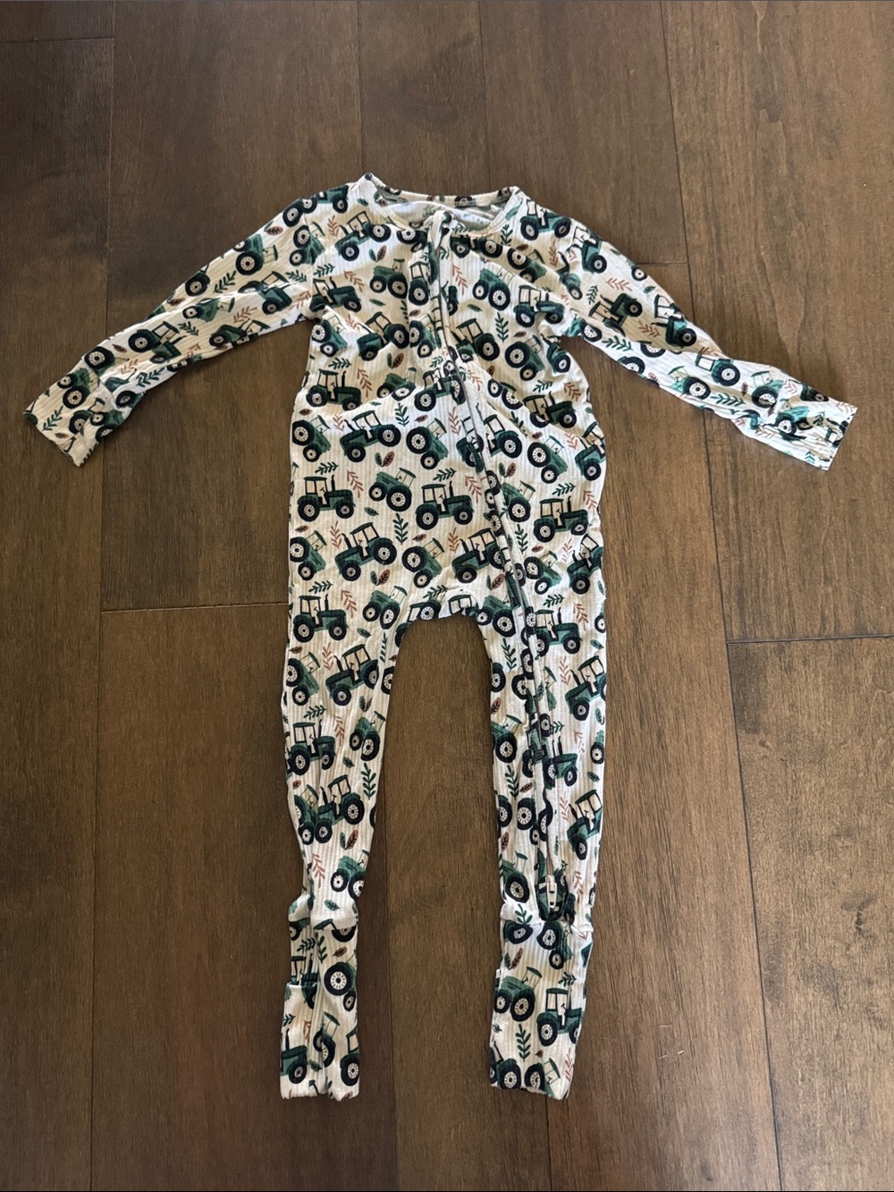 Bamboo pajamas - Green Tractor Print